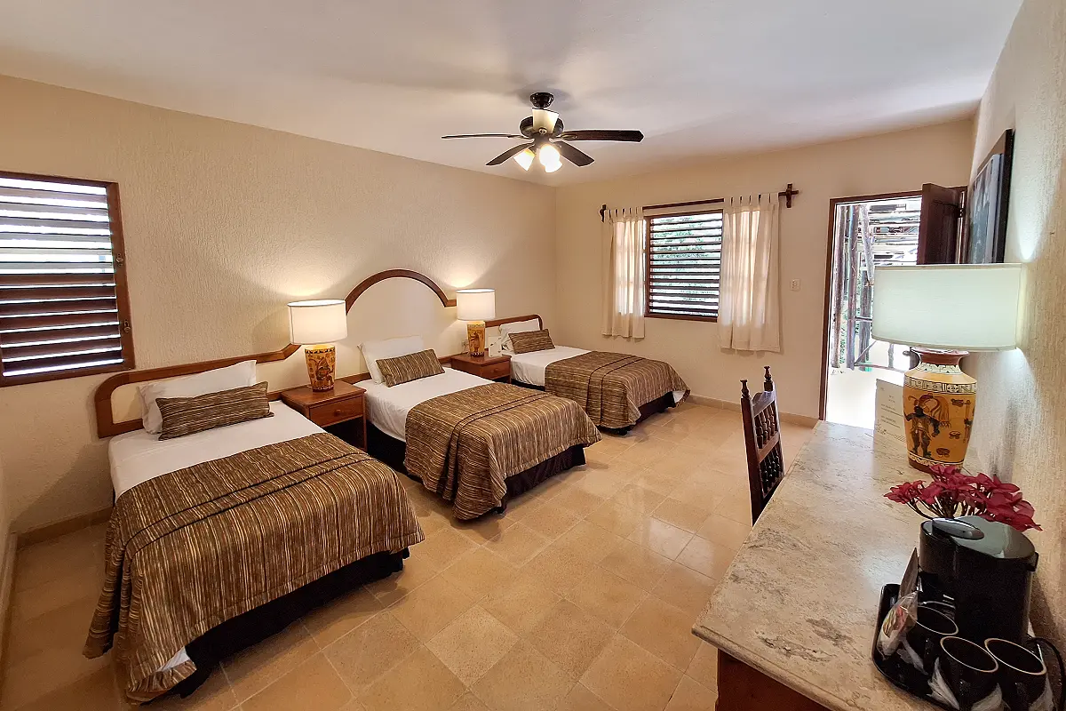 HABITACIÓN TRIPLE